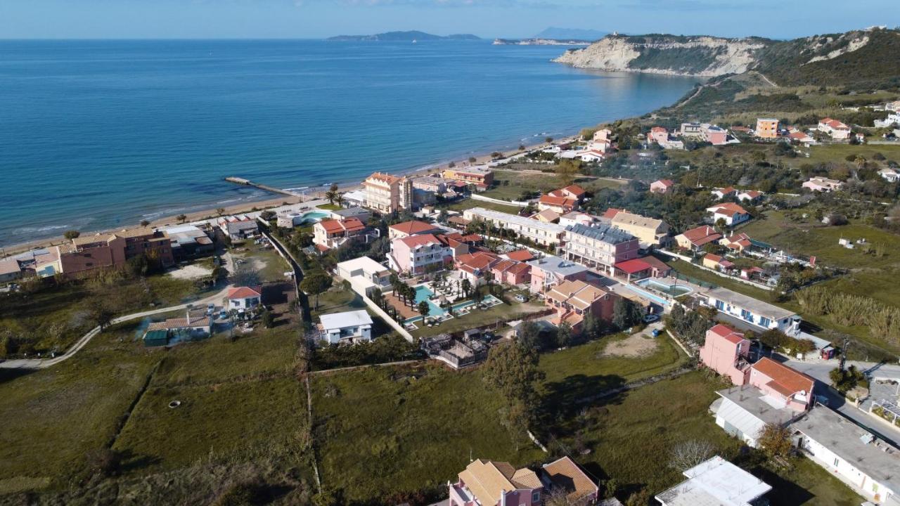 Maro Arillas Corfu * Arillas (Corfu)